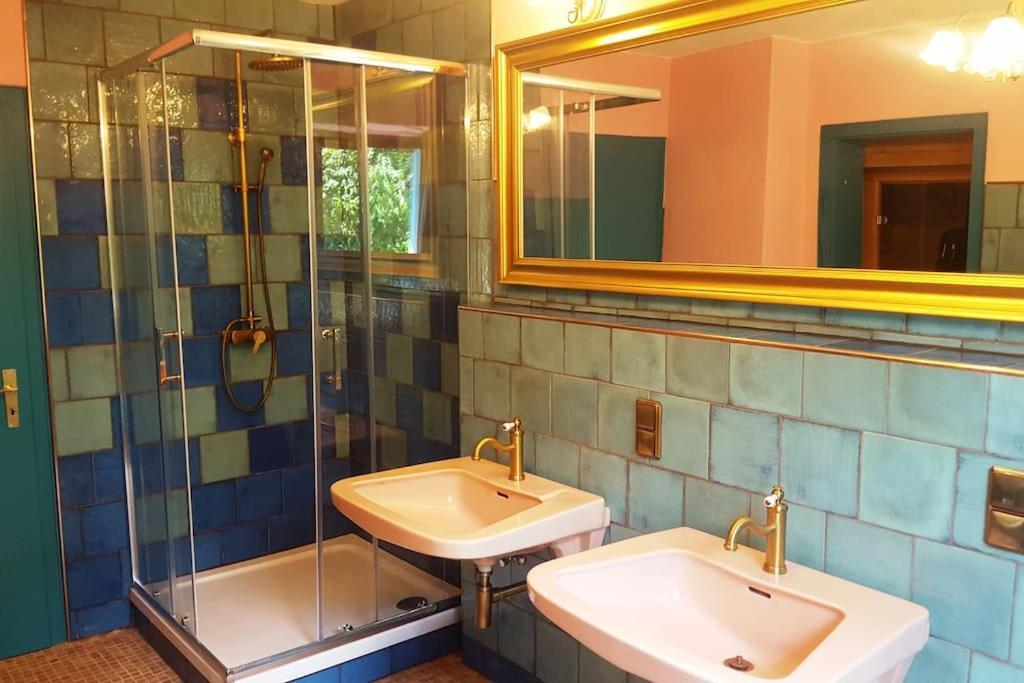 Апартаменты Casa Barzen - Stilvoll Urlauben An Der Mosel Рейл Экстерьер фото